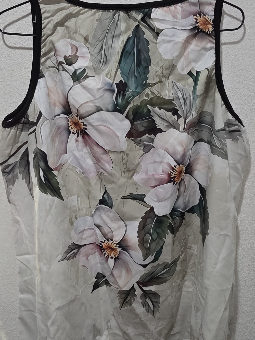 Women's Floral Tank Camisole in Cream and Pink - Sleeveless Top - Picture 4 of 4